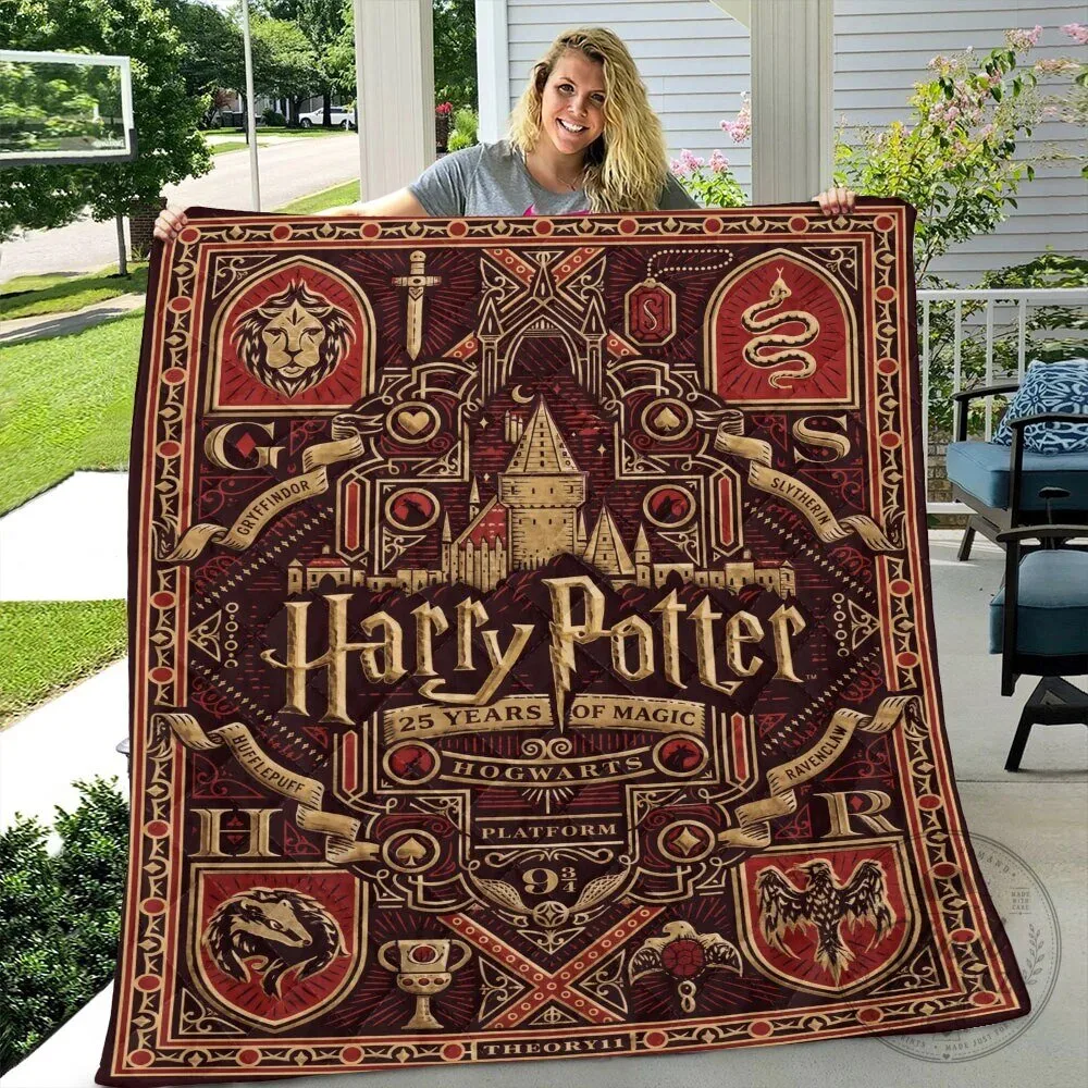 Harry Potter 25 Years of Magic Hogwarts Castle Quilt Blanket 1 Harry Potter 25 Years of Magic Hogwarts Castle Quilt Blanket