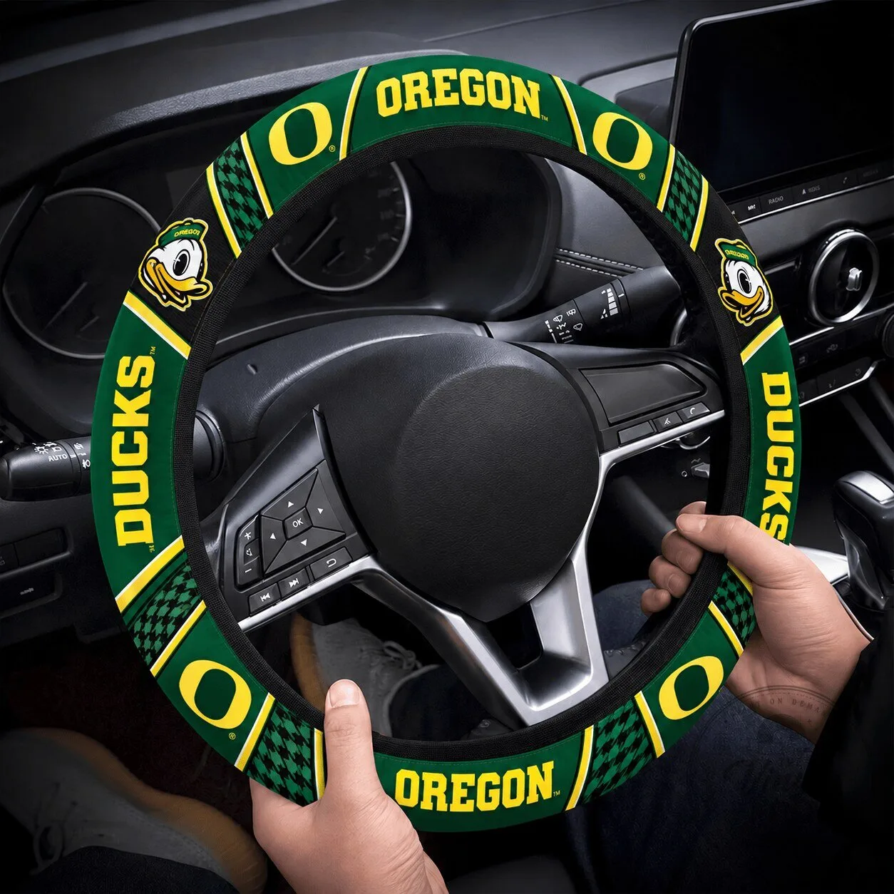 Oregon Ducks NCAA College Football Team Steering Wheel Cover 3 Oregon Ducks NCAA College Football Team Steering Wheel Cover